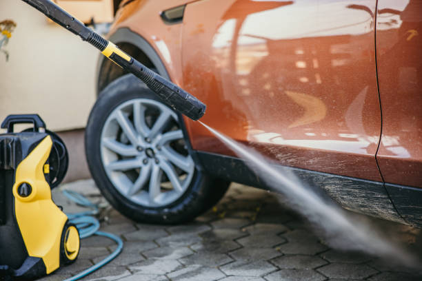 Best Local Pressure Washing Services  in Hibbing, MN