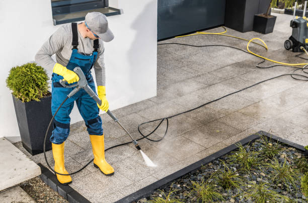 Why Choose Our Certified Pressure Washing Experts for Your Project Needs in Hibbing, MN?